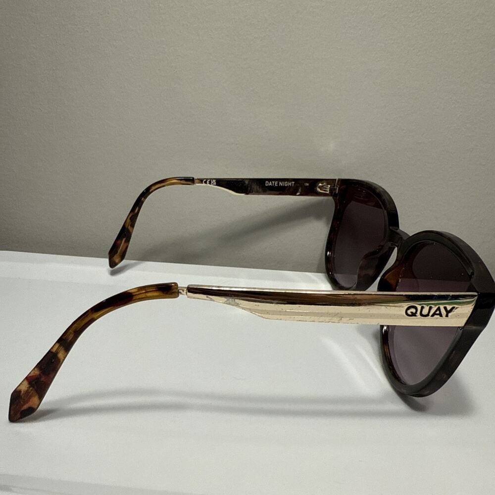 Quay Brown Solid Gradient Classic Date Night Cat … - image 4